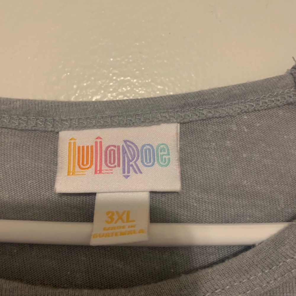 LulaRoe Randy - Picture 2 of 4